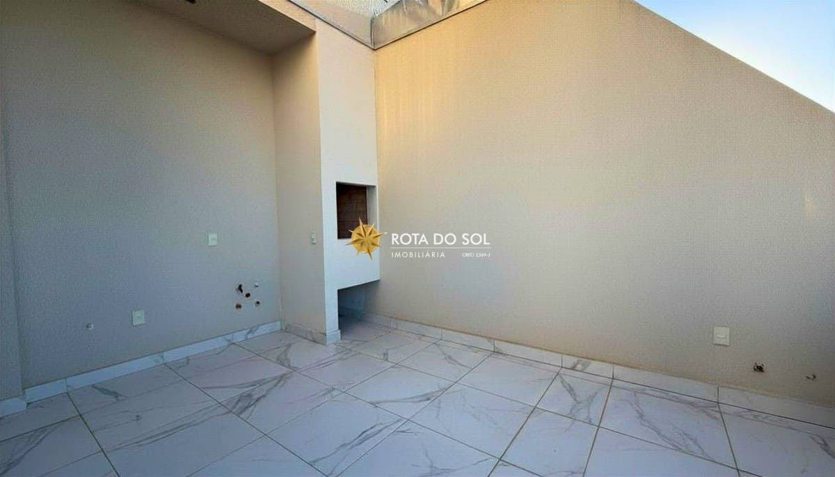 Le Chateau Triplex 3 Suítes Praia de Bombas Bombinhas Sc — foto 3