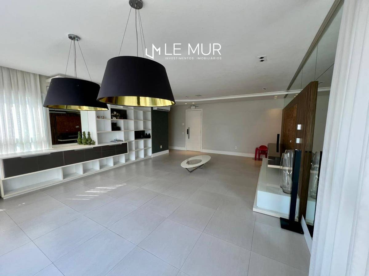 Apartamento no Ed. Vitrina Di Rizzo em Balneário Camboriú - Apartamento em Centro, Balneario Camboriu - à venda - Le Mur Investimentos Imobiliários LTDA