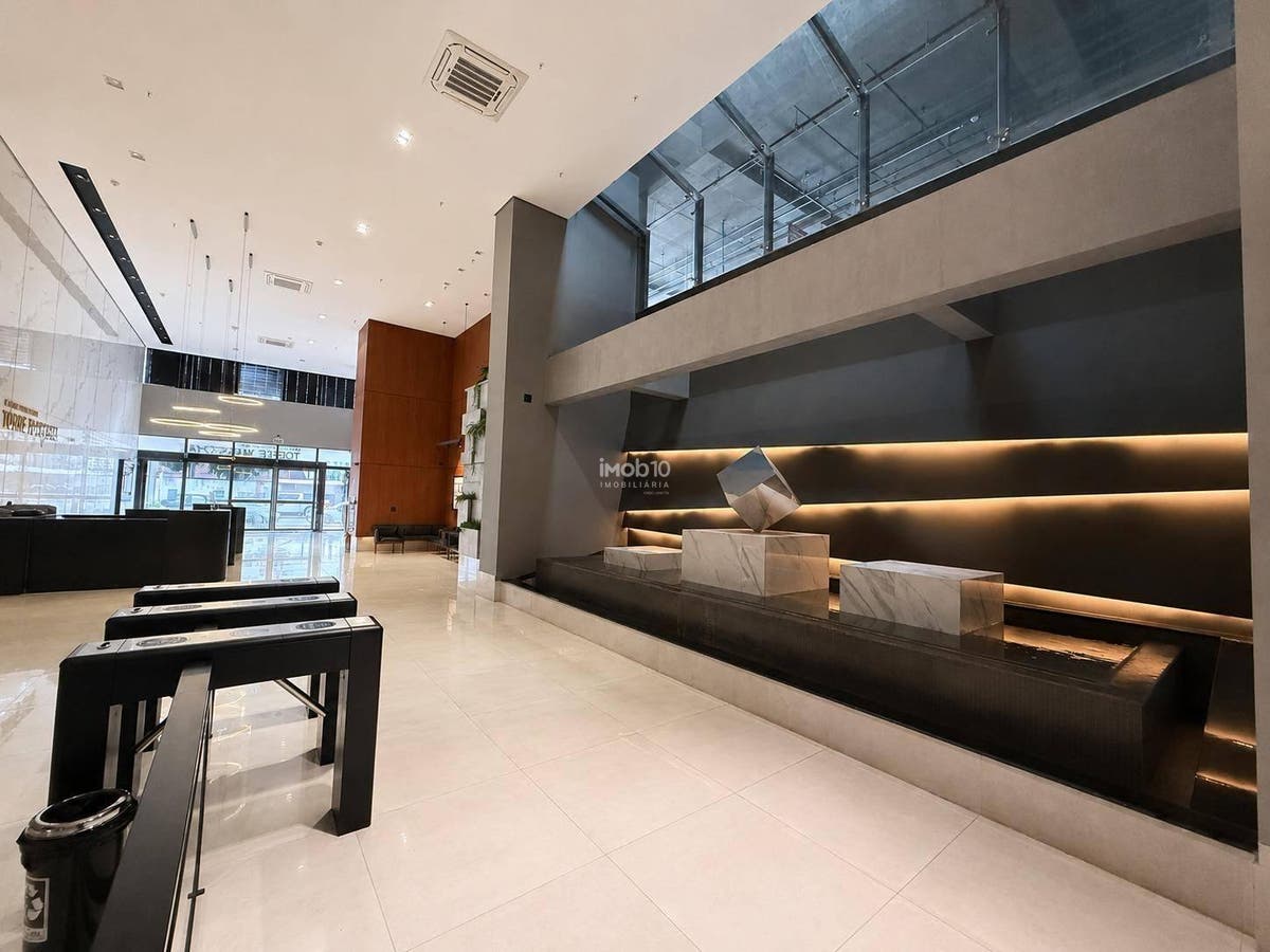 SALA COMERCIAL A VENDA NO EDIFICIO TORRE MARECHAL FOZ DO IGUAÇU - PR