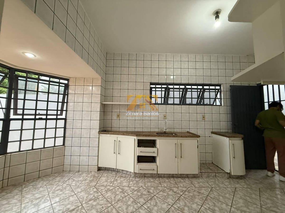 Casa, 2 quartos, 360 m² - Foto 26