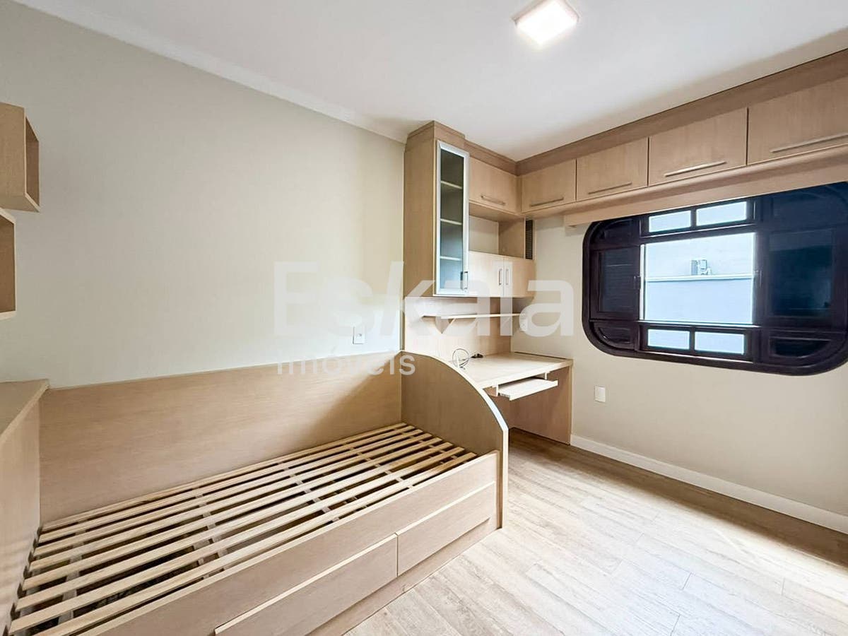 Casa, 3 quartos, 228 m² - Foto 7