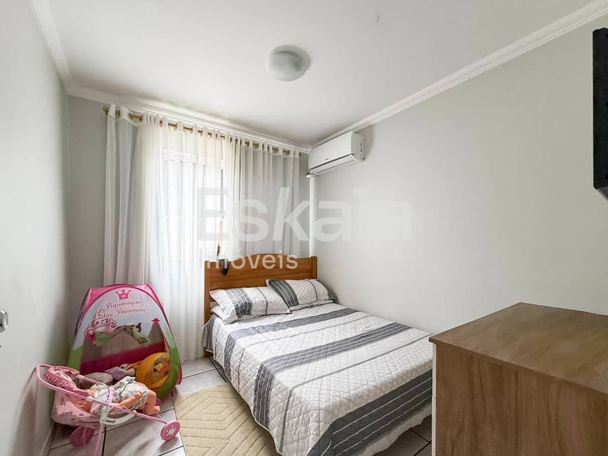 Casa, 4 quartos, 223 m² - Foto 10