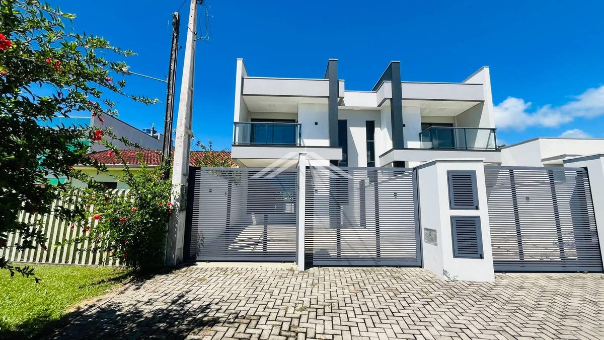Sobrado com 3 quartos, Barra do Sai - Itapoá SC - Sobrado em Barra do Sai, Itapoá - à venda - Imobiliária Sperandio