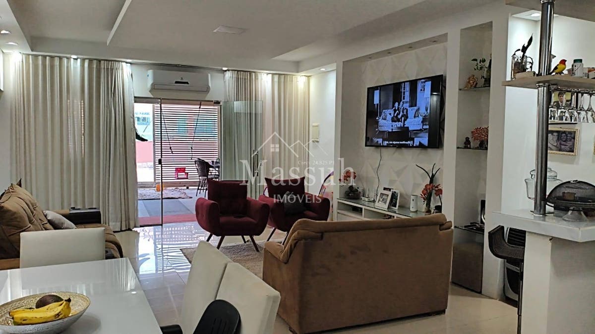 CASA DE 3 QUARTOS COM SUÍTE E REFLITA EM ARMÁRIOS NA RUA 5 – VICENTE PIRES - Casa em Setor Habitacional Vicente Pires, Brasília - à venda - Massuh Imóveis