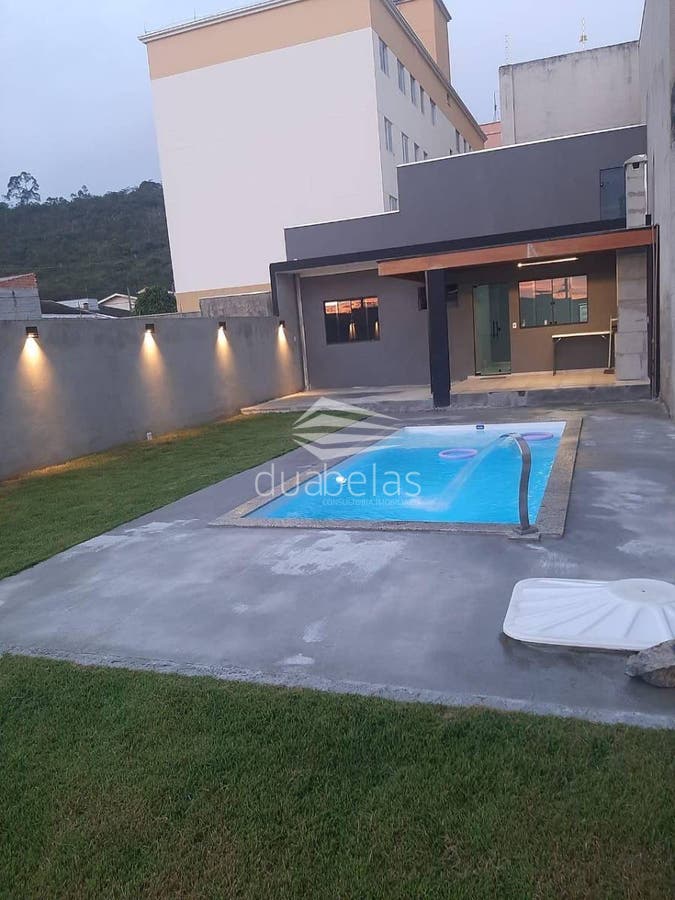 Edícula Nova à venda no Santa Júlia – Estrutura Versátil - Casa em Jardim Santa Júlia, São José dos Campos - à venda - Duabelas Imobiliária