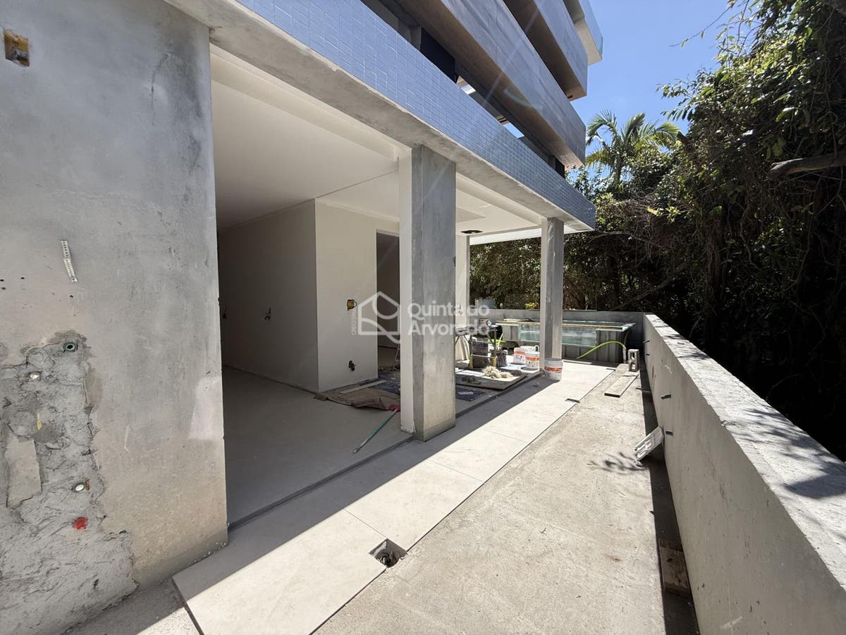 Frente Mar-Garden- Fascine Home - Garden em Praia Grande, Governador Celso Ramos - à venda - Quinta do Arvoredo Imóveis