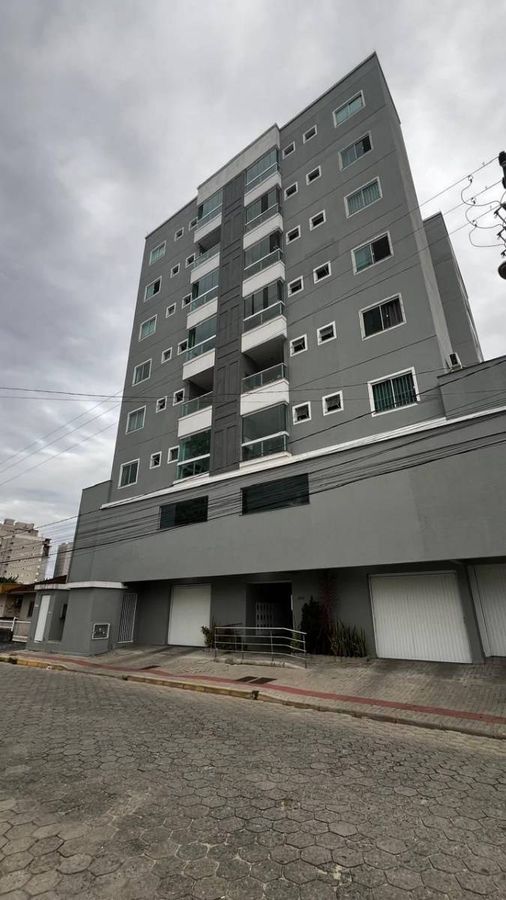 Royal palace - apartamento mobilia com 03 dormitórios