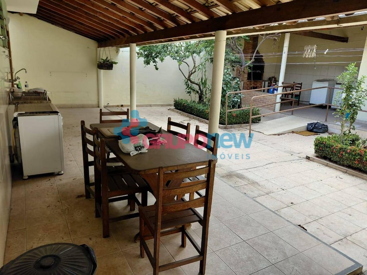 Casa, 4 quartos, 267 m² - Foto 73