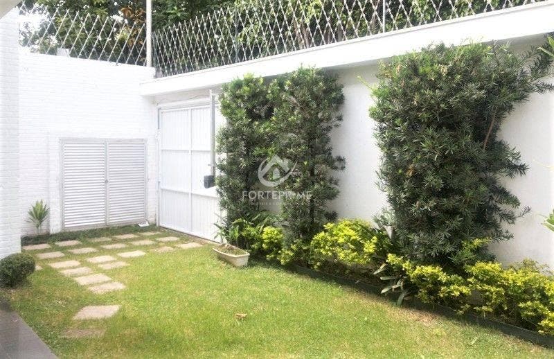Casa com 3 quartos à Venda, Moema - São Paulo — foto 2