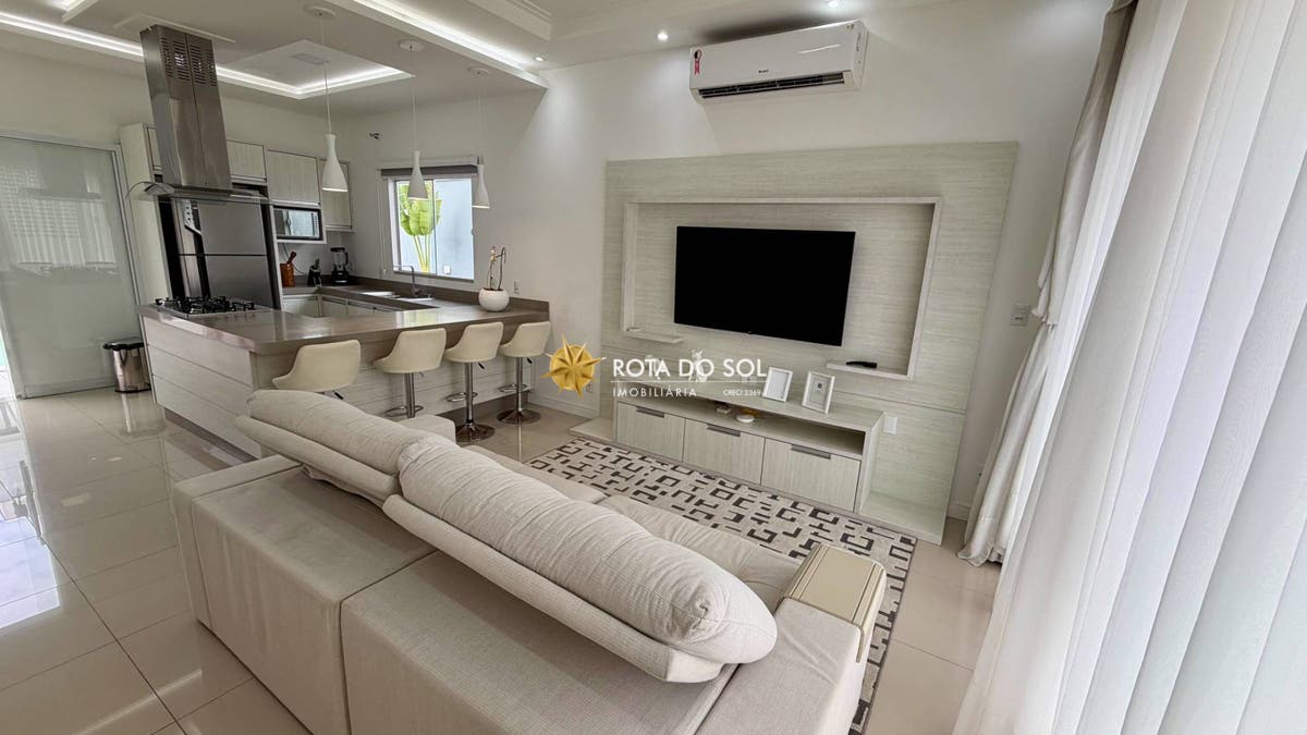 Casa com piscina á venda Praia Zimbros Bombinhas - 16
