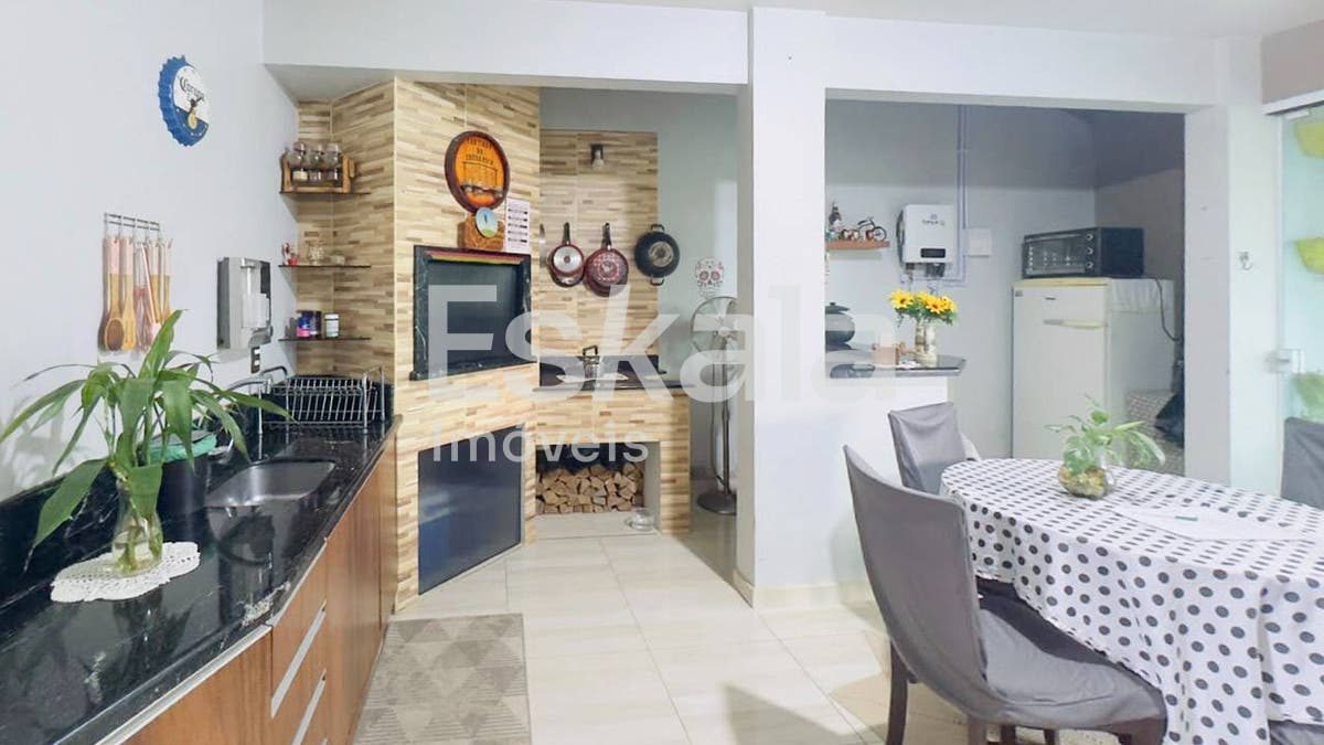 Casa, 3 quartos, 190 m² - Foto 8