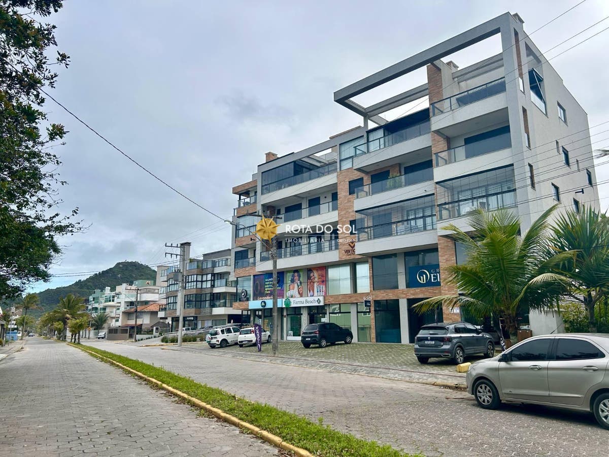 Vila do Sol Garden Cobertura mobiliada 3 suítes à venda Praia Canto Grande Bombinhas SC