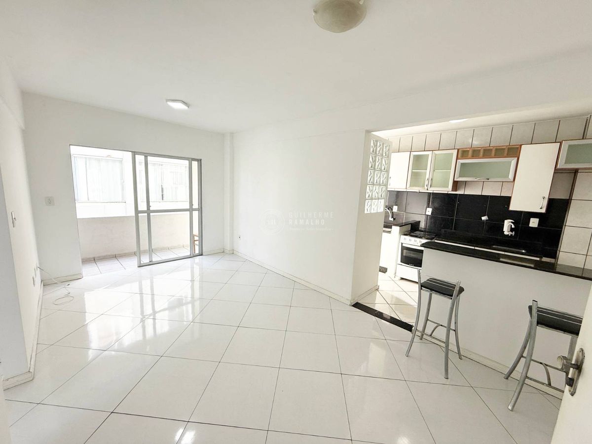 Locação anual: 2 quartos em Balneário Camboriú - Apartamento em Centro, Balneário Camboriú - para locação - IMOBILIÁRIA GUILHERME LTDA