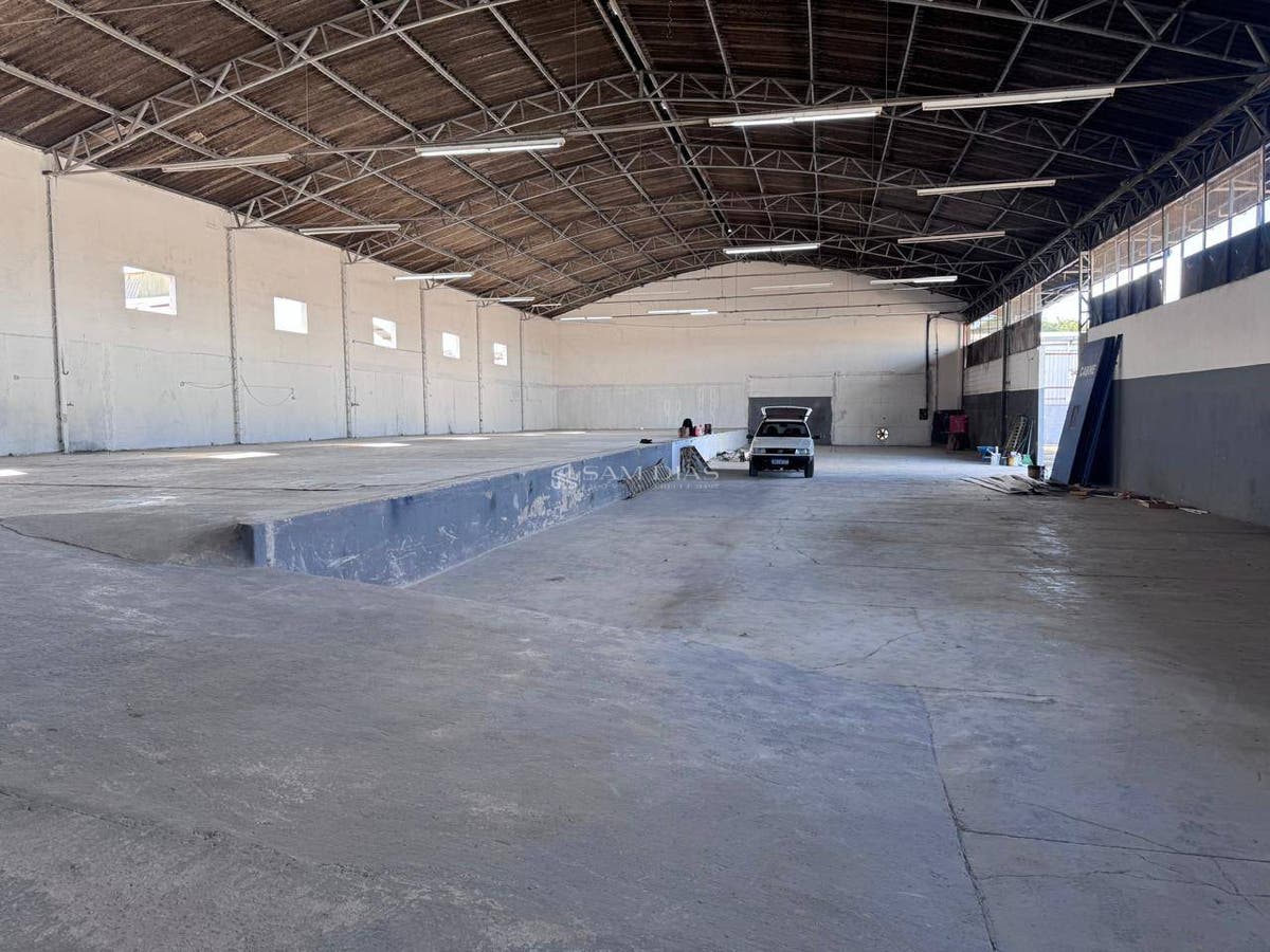 Depósito-Galpão, 1120 m² - Foto 2