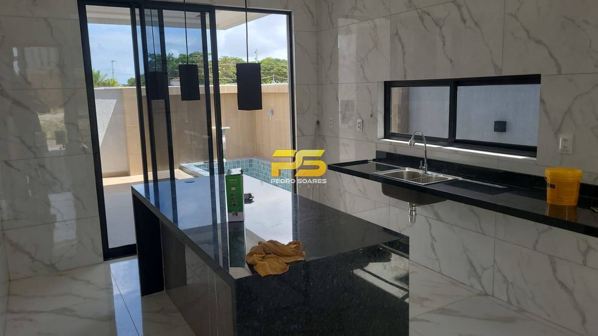 Casa a venda em condomínio fechado em joão pessoa - pb.