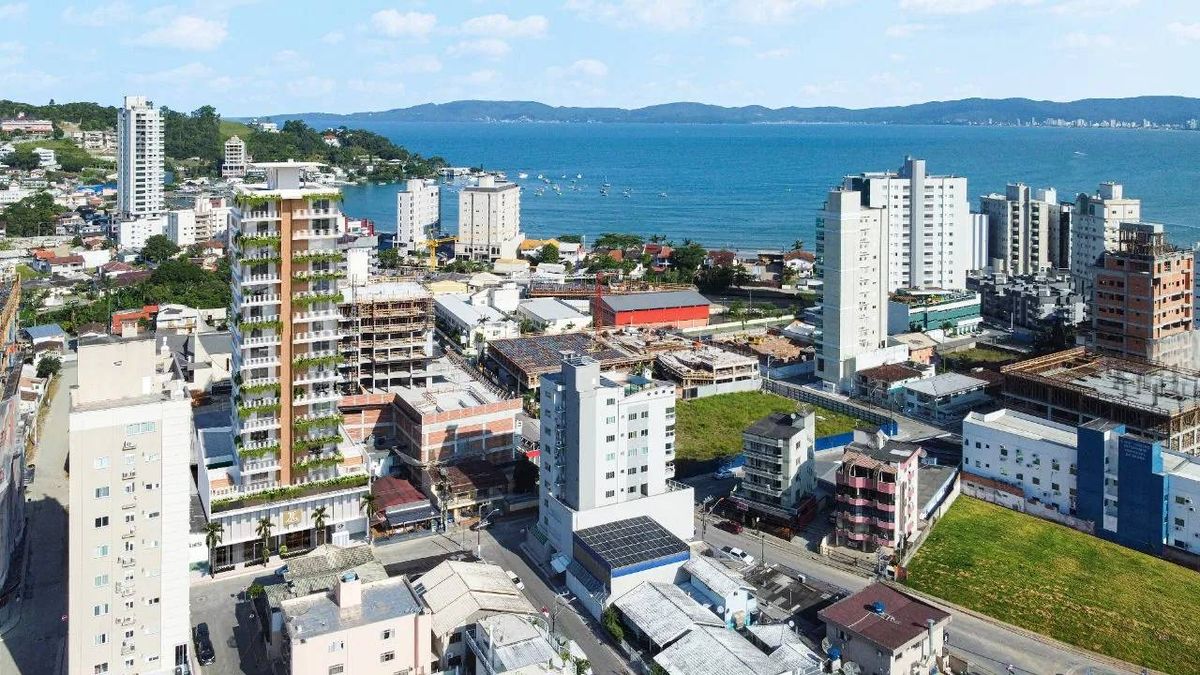 Torre di firenze - apartamentos com 3 suítes no centro de it