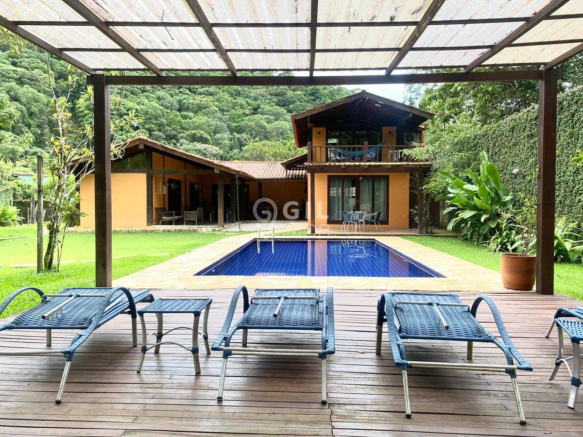 Chácara, 4 quartos, 1500 m² - Foto 1