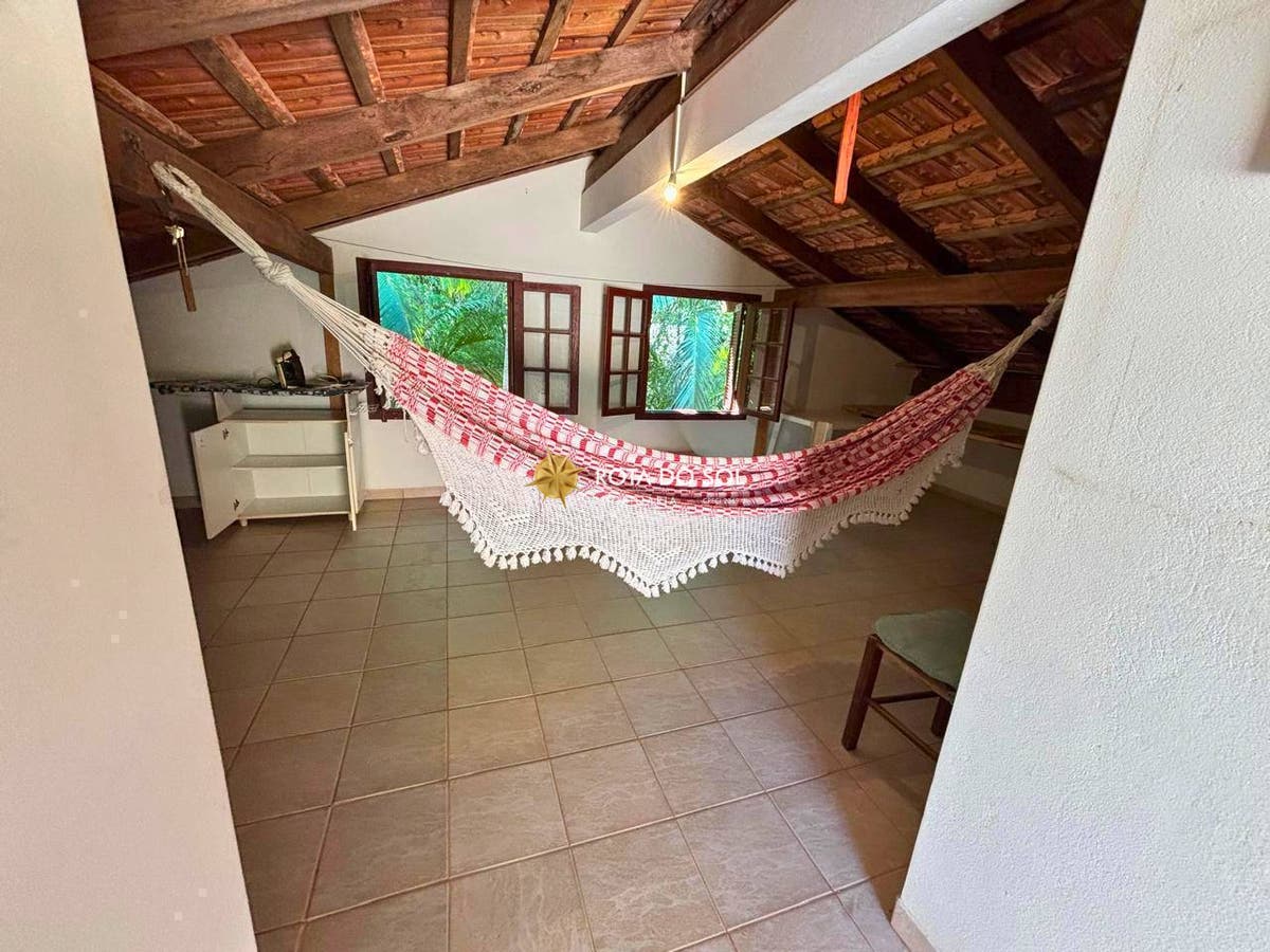 Casa 4 Dormitórios Praia Bombas Bombinhas SC - 21
