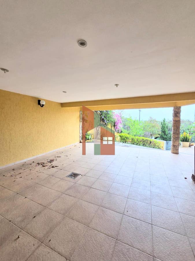 Casa de 7 quartos, 595m² | Eu Corretor