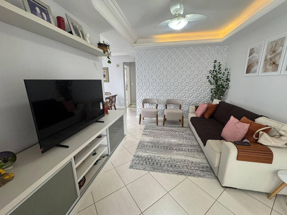 APARTAMENTO MOBILIADO NO CENTRO DE BALNEÁRIO CAMBORIÚ - Apartamento em Centro, Balneário Camboriú - à venda - BUTURE NEGOCIOS IMOBILIARIOS LTDA