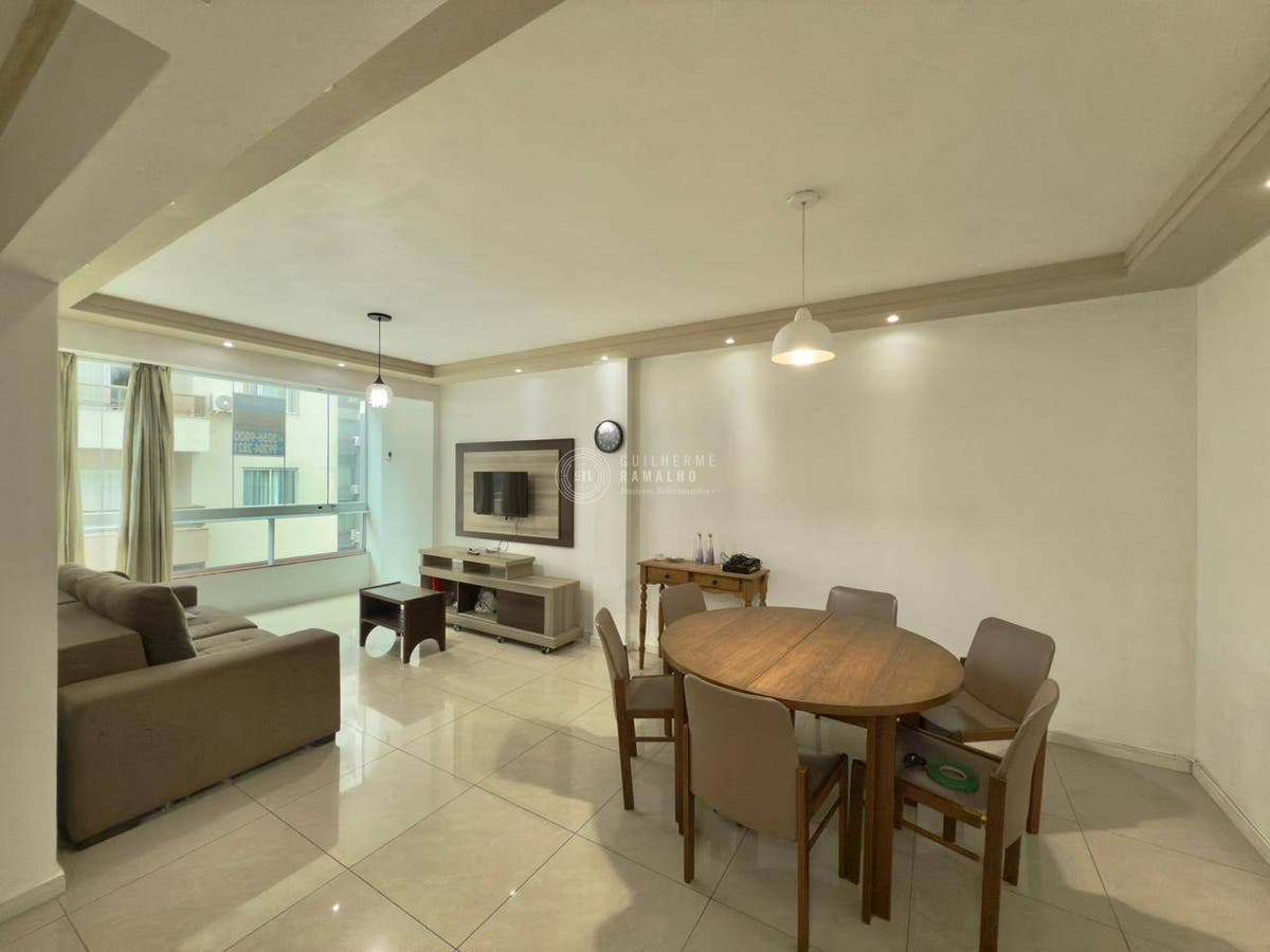 Apartamento a Venda - Balneário Camboriú - Centro - 1 Dormitório - Sacada - Quadra do Mar - 50m2 - Apartamento em Centro, Balneário Camboriú - à venda - IMOBILIÁRIA GUILHERME LTDA