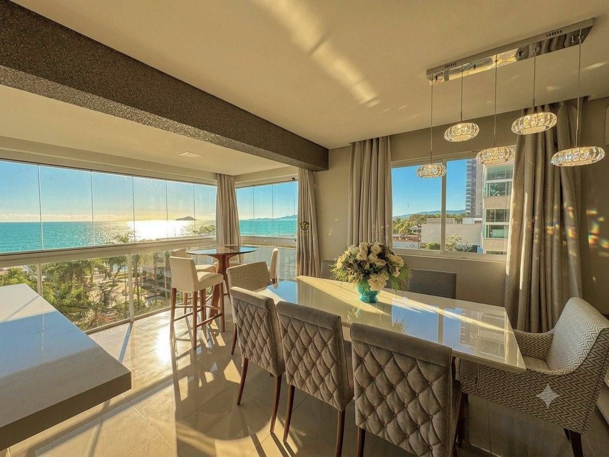 Bali Beach - Frente Mar - Mobiliado - 4 Dormitórios e 2 Vagas - Apartamento em Itacolomi, Balneário Piçarras - à venda - RS Soluções Imobiliárias