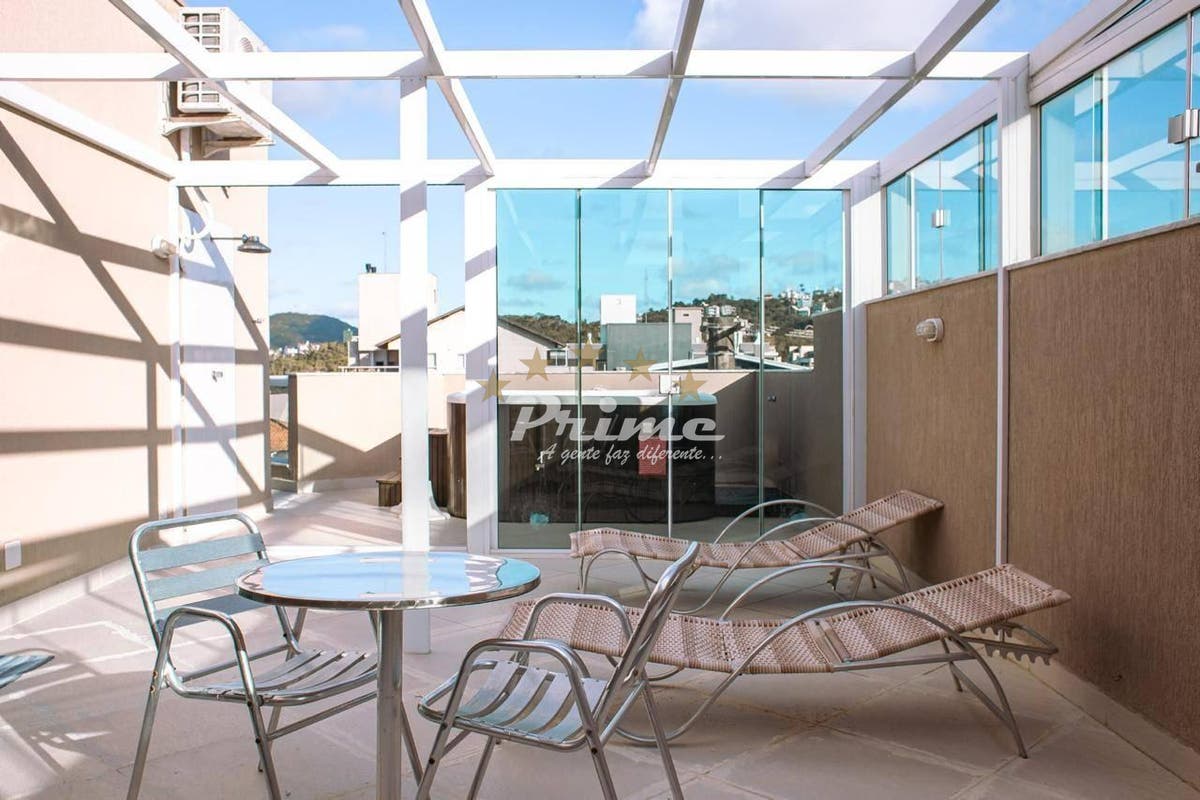 Cobertura, 3 quartos, 209 m² - Foto 3