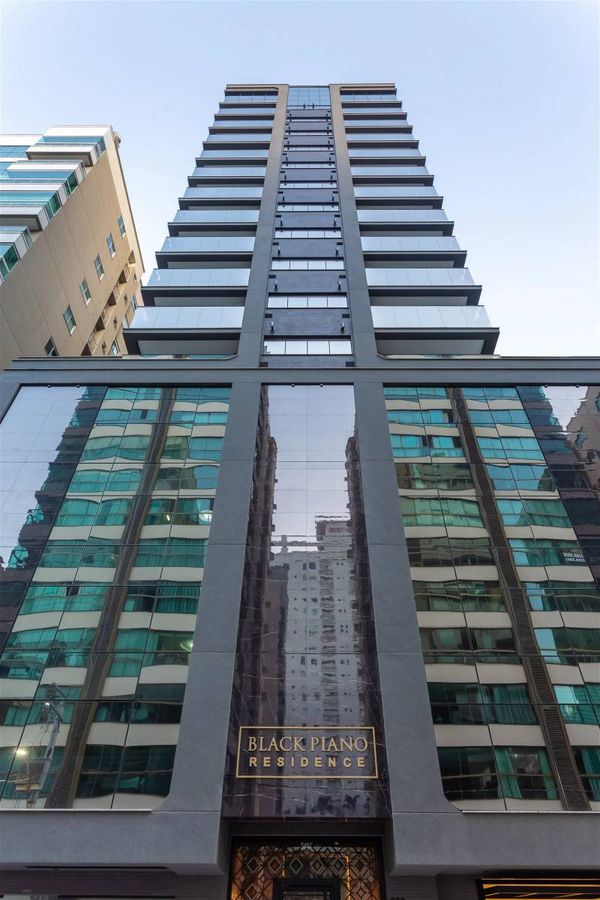Black piano residence - apartamento com 3 quartos, meia prai