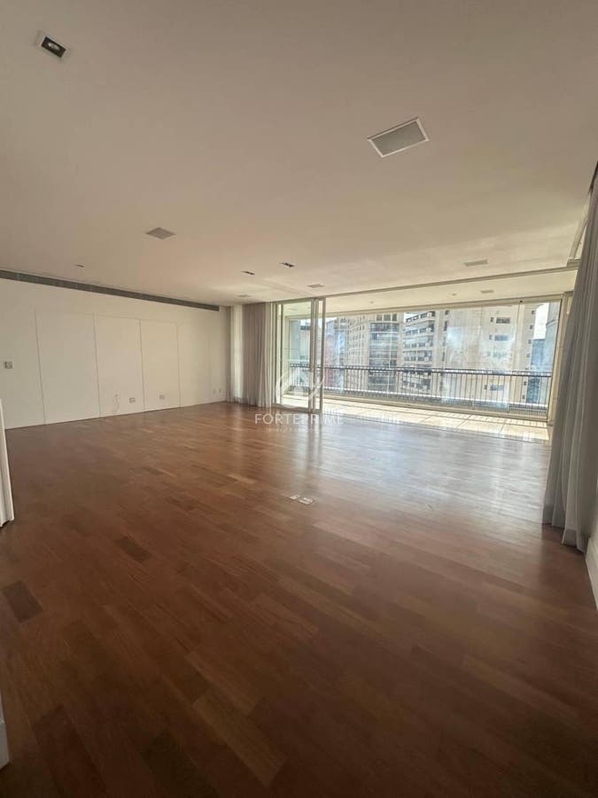 Apartamento com 5 quartos à Venda, Moema - São Paulo — foto 3