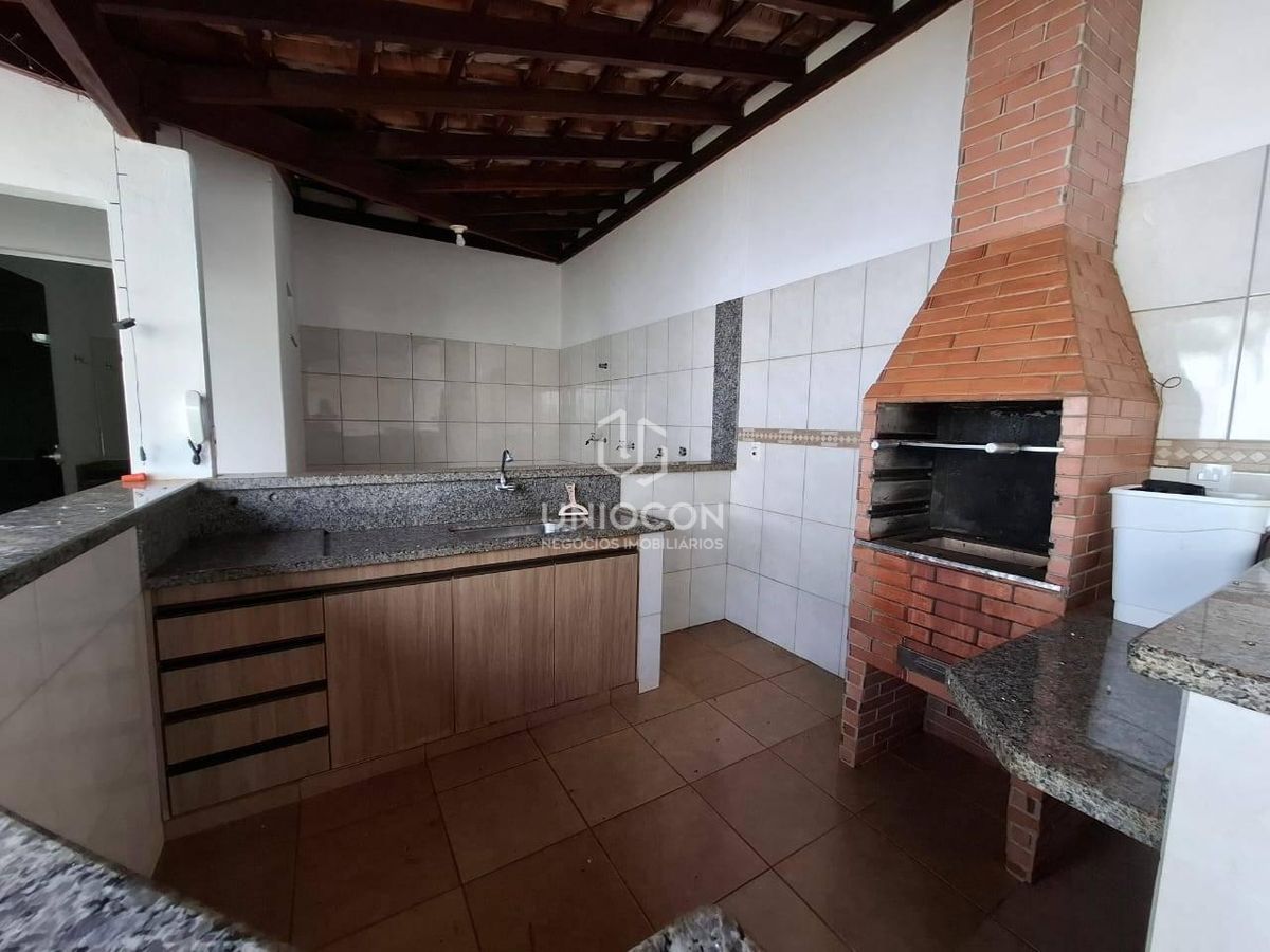 Casa, 3 quartos, 225 m² - Foto 37