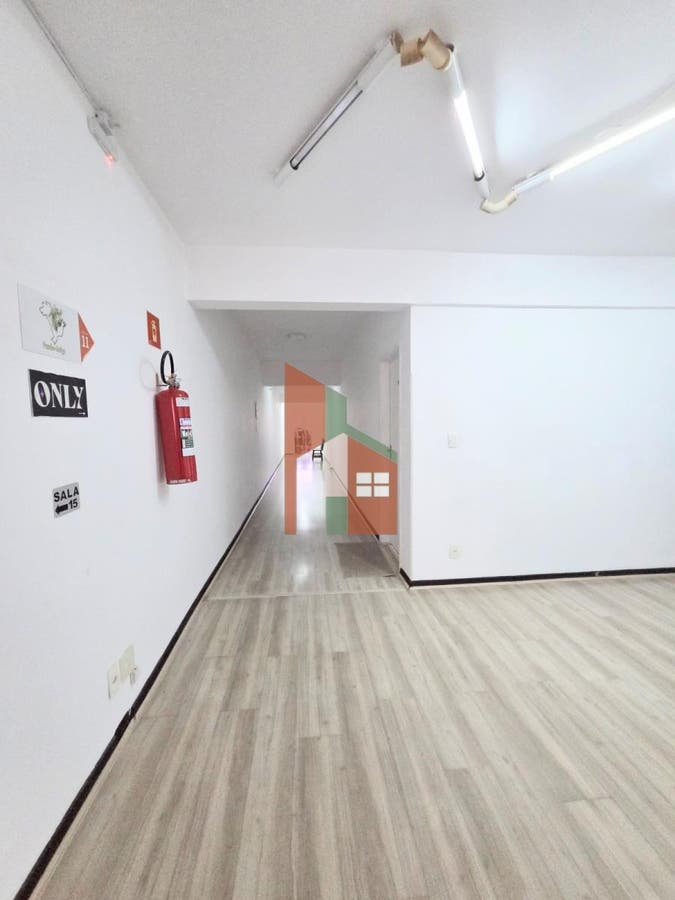 Sala Comercial de 50m² no bairro Centro, em Atibaia | Eu Corretor