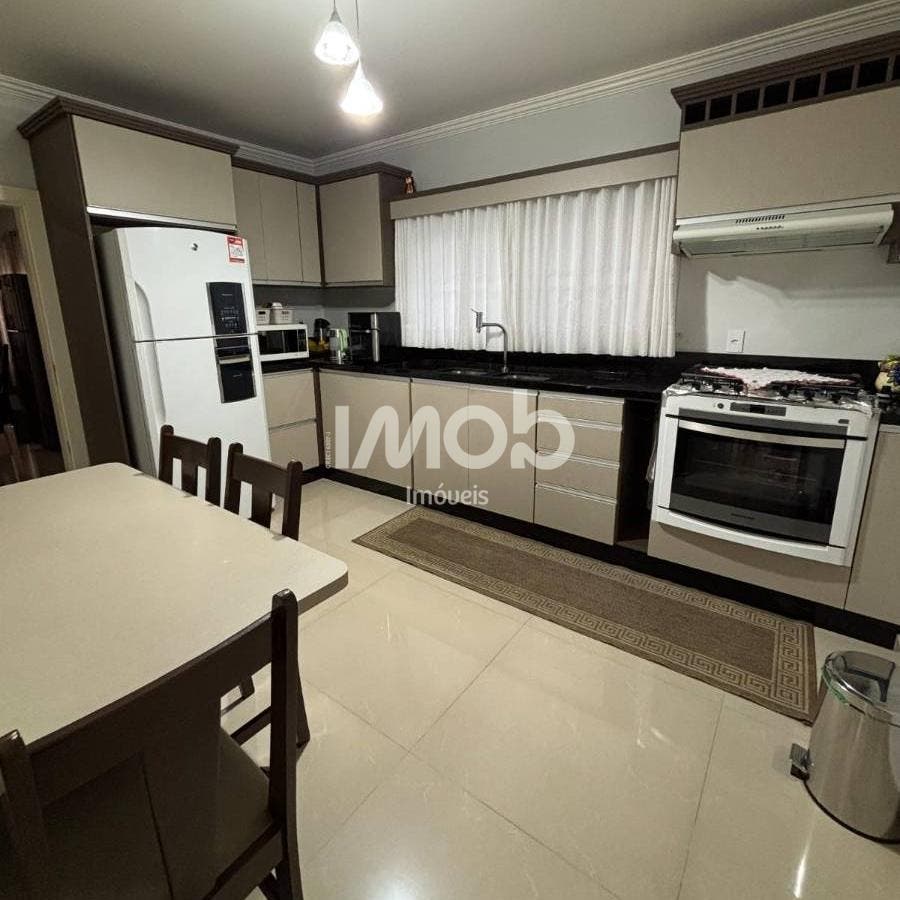Casa, 3 quartos, 400 m² - Foto 6