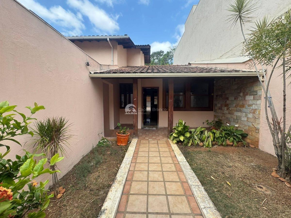 Casa com 3 quartos, Centro - Pedro Leopoldo - Casa em Centro, Pedro Leopoldo - à venda - CAPIM BRANCO IMÓVEIS LTDA