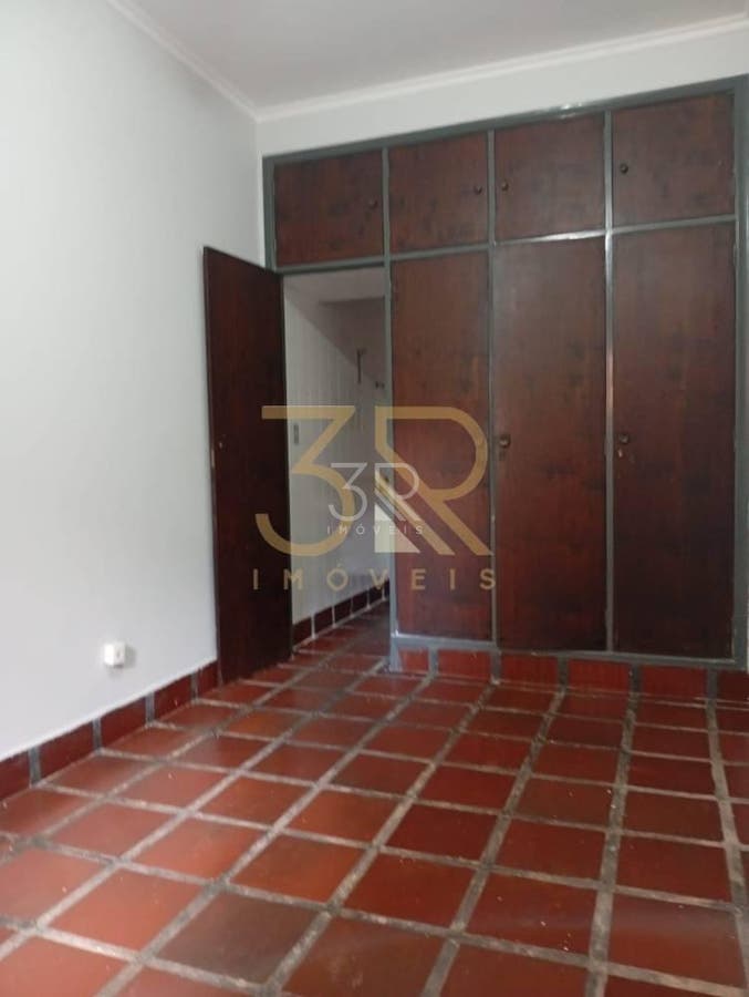 Casa, 5 quartos, 301 m² - Foto 2