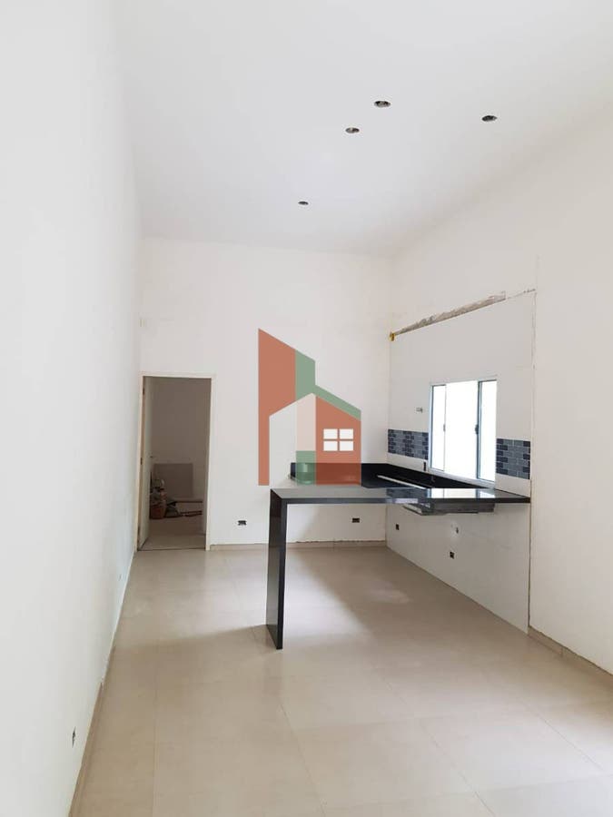 Casa de 2 quartos, 60m² | Eu Corretor