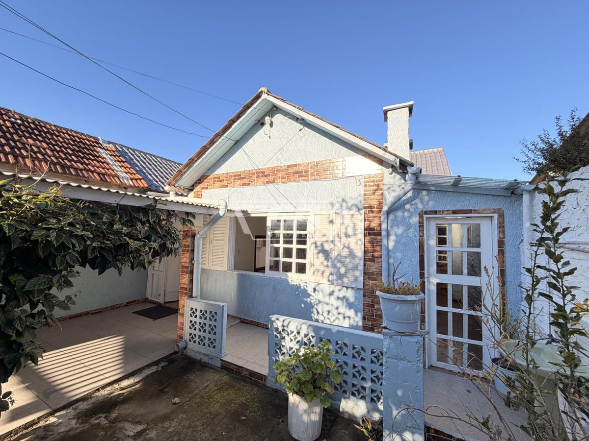 Ideal para famílias grandes ou para investir em aluguel de temporada! - Casa em Centro, Cidreira - à venda - GG IMOVEIS LTDA