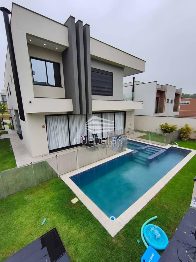 Uma belíssima Casa, Venda ou locação Alphaville 2. - Casa de Condomínio em Condominio Residencial Alphaville II, São José dos Campos - para locação e à venda - Duabelas Imobiliária