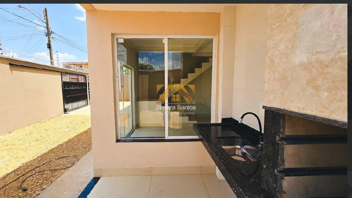 Sobrado, 3 quartos, 134 m² - Foto 2