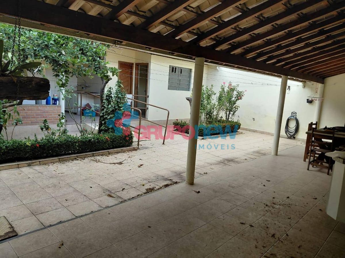 Casa, 4 quartos, 267 m² - Foto 60
