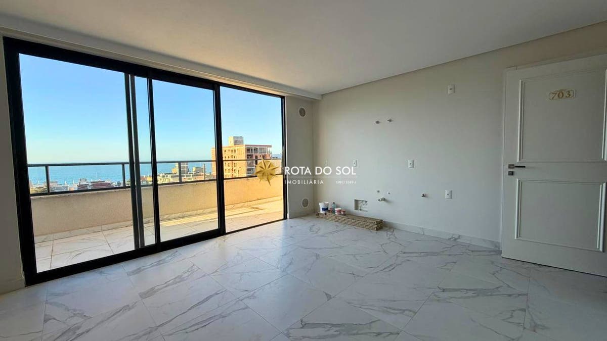Le Chateau Triplex 3 Suítes Praia de Bombas Bombinhas Sc — foto 2