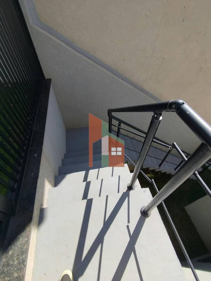 Casa de Condomínio de 3 quartos, 250m² | Eu Corretor