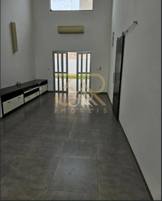 Casa, 3 quartos, 245 m² - Foto 10