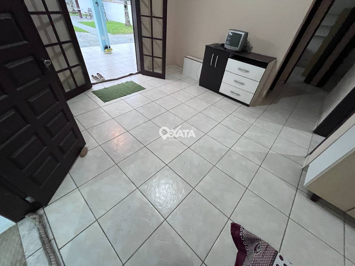 Sobrado, 6 quartos, 240 m² - Foto 43