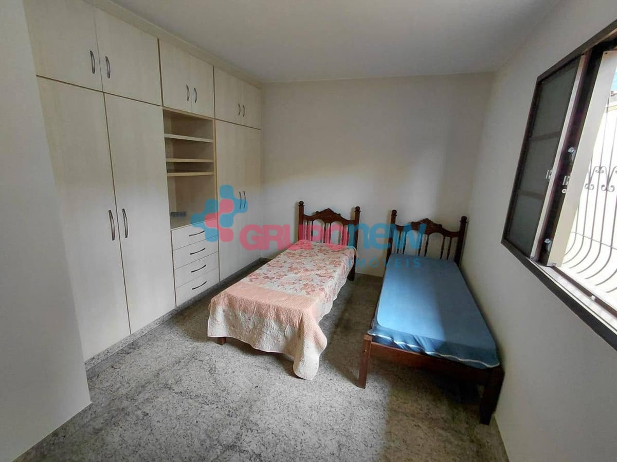 Casa, 4 quartos, 267 m² - Foto 29