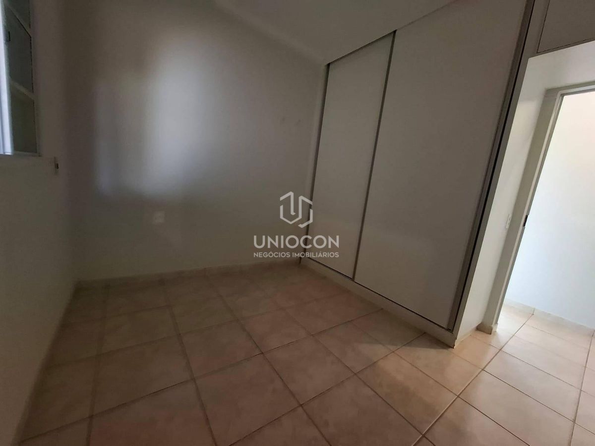 Casa, 3 quartos, 225 m² - Foto 12