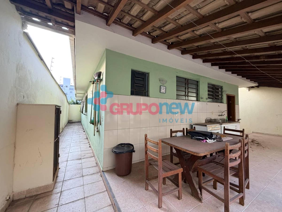 Casa, 4 quartos, 267 m² - Foto 8