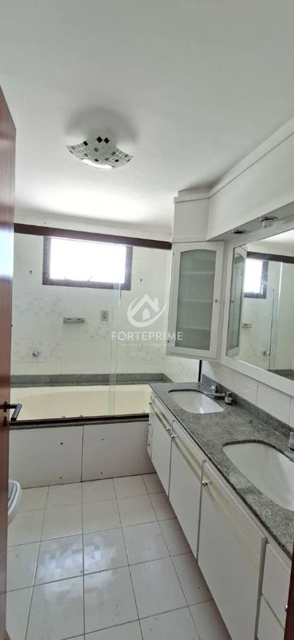 Apartamento com 4 quartos à Venda, Moema - São Paulo — foto 2