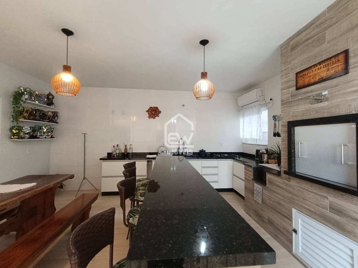 Casa, 3 quartos, 319 m² - Foto 8