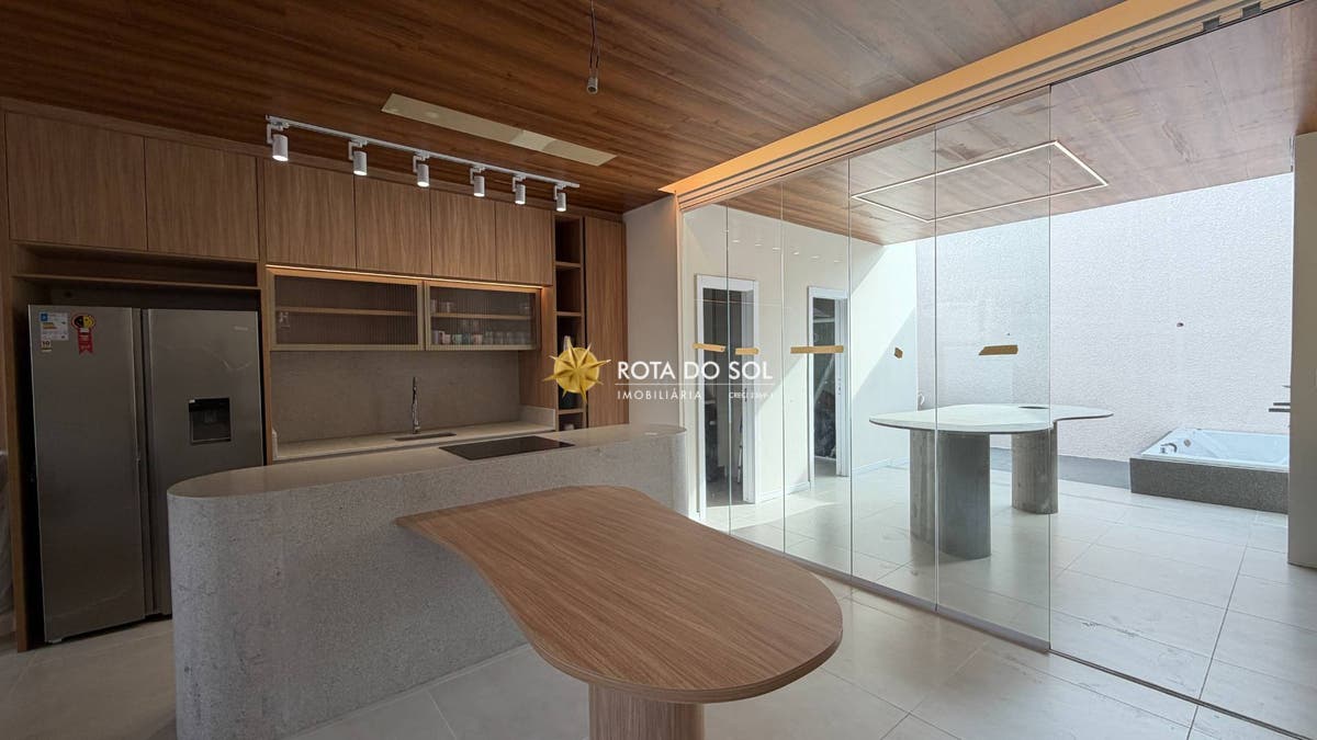 Casa 3 Dormitórios Praia Bombas Bombinhas SC — foto 7