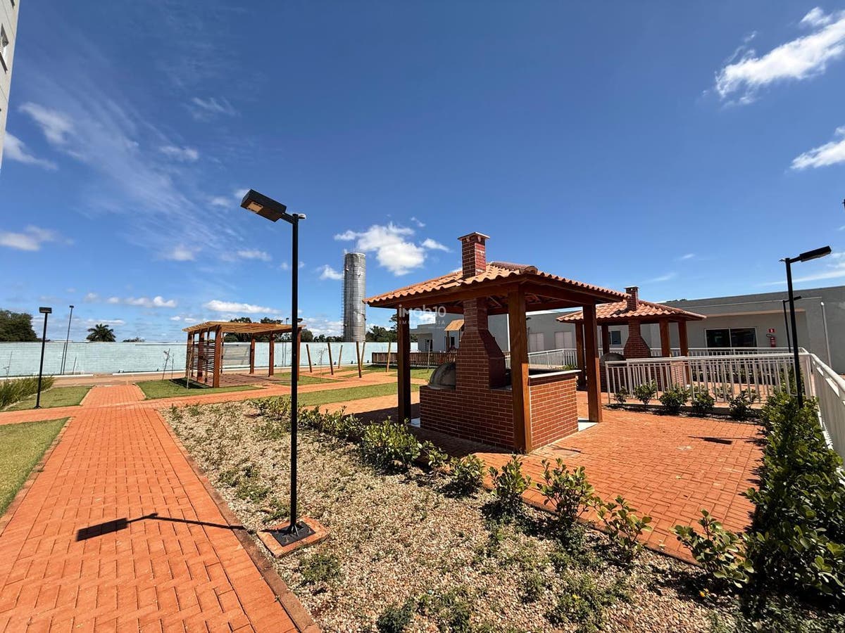 APARTAMENTO PARA ALUGAR COM 2 QUARTOS  NO JARDIM CENTRAL FOZ DO IGUAÇU - PRR